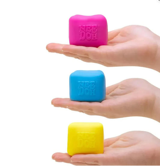 Schylling - Colour Change Cube Shape NeeDoh (Random)