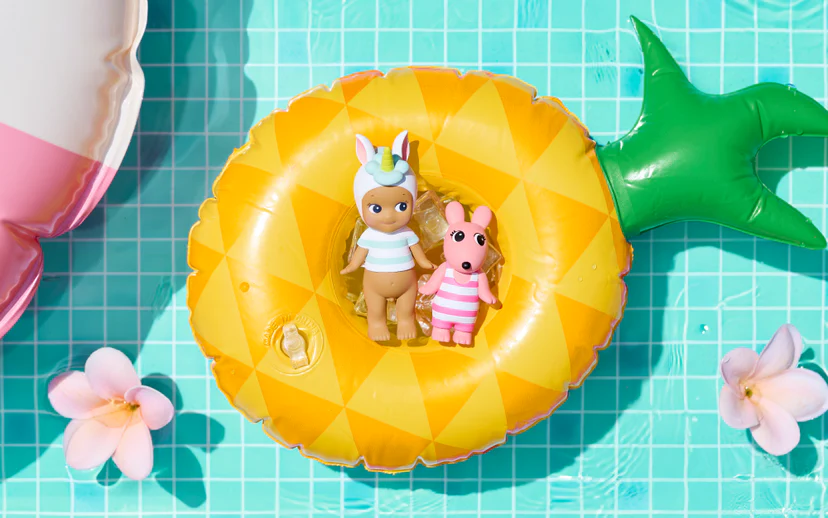 Sonny Angel Summer Vacation: Sun-Kissed Style