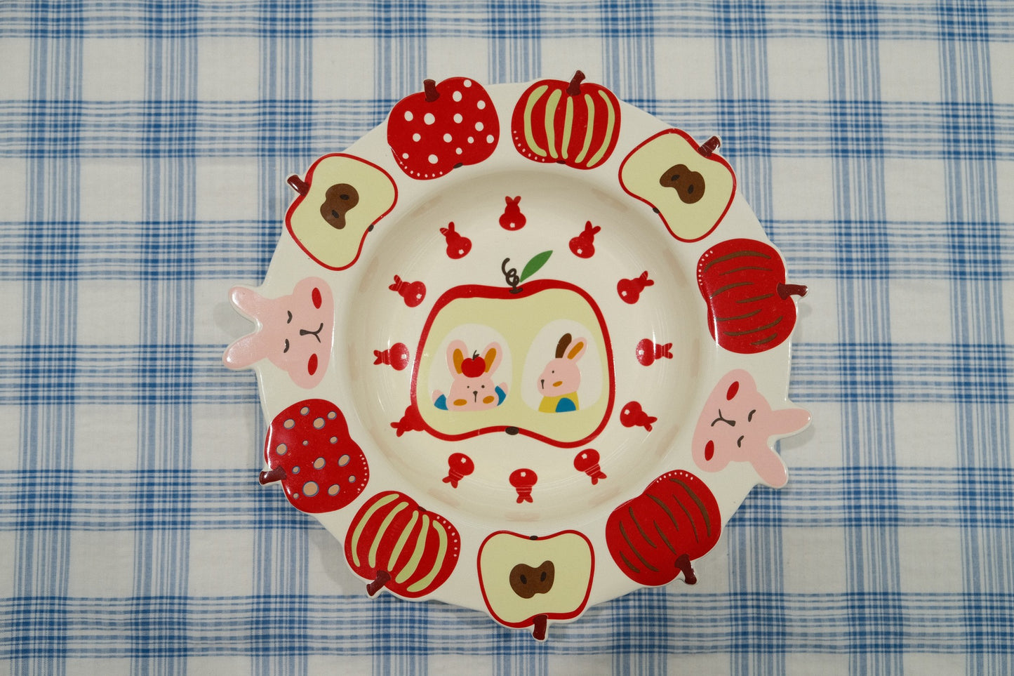 Capybara and Bunny Colorful Ceramic Tableware