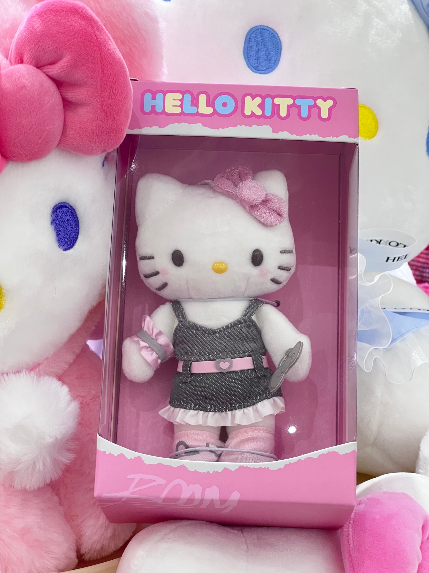 HELLO KITTY China Exclusive Design Plush Keychain