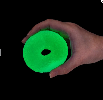 Super Squeeze Glow-in-the-dark Doughnut (Random Color)