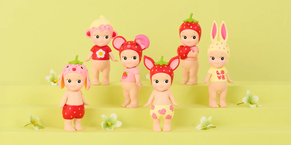Sonny Angel Strawberry Love Series Mini Figure