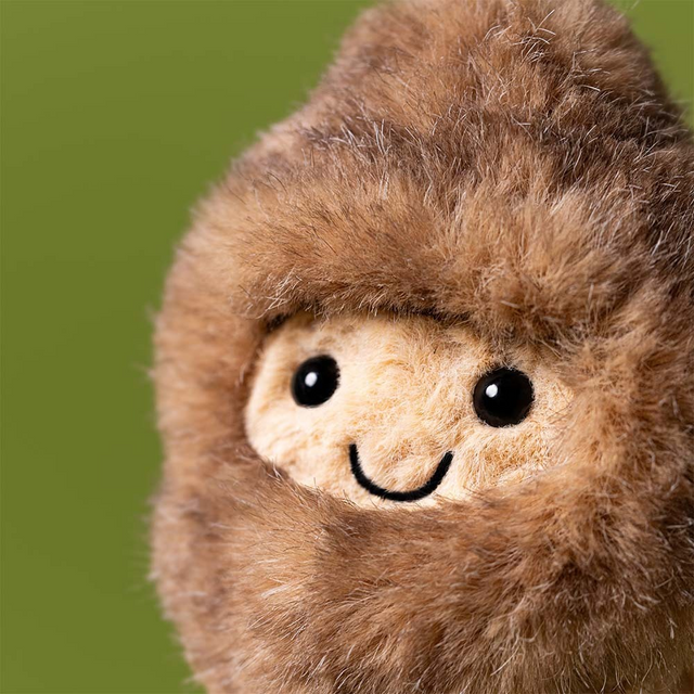 Jellycat Amuseables Peanut ‘Yeti’