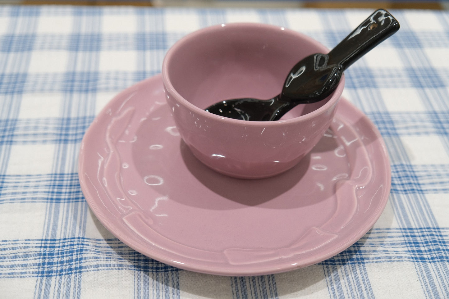 Two-Tone Minimalist Underglaze Ceramic Tableware