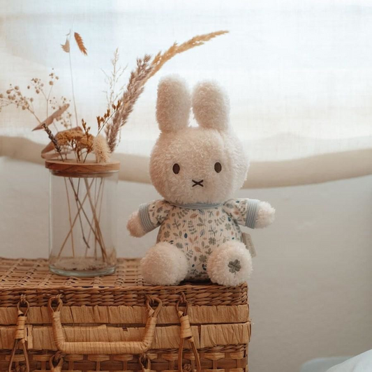 Miffy Lucky Leaves Small 22cm