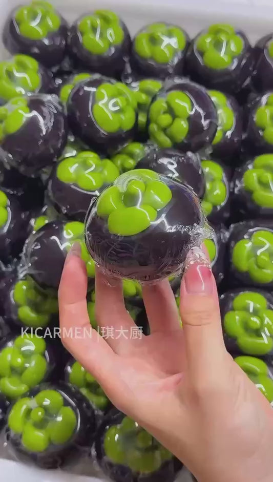 Mangosteen Crunchy Squishy
